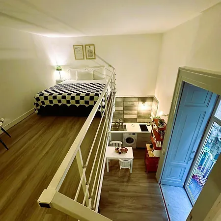 Art-Filled Loft 289 Via Toledo Heart Of Naples And Plebiscito-3